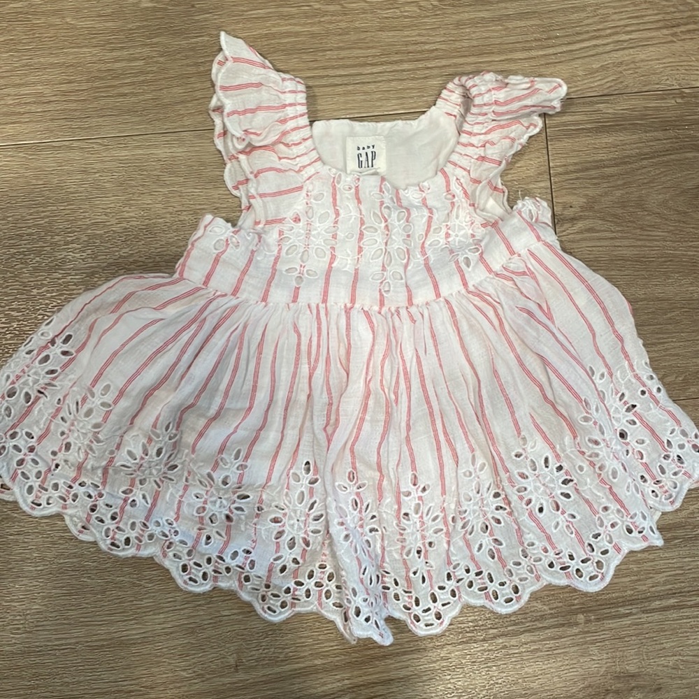 Baby Gap Stripe Eyelet Dresses Size 0-3 mo